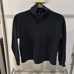 Black/Blue Cropped Turtleneck